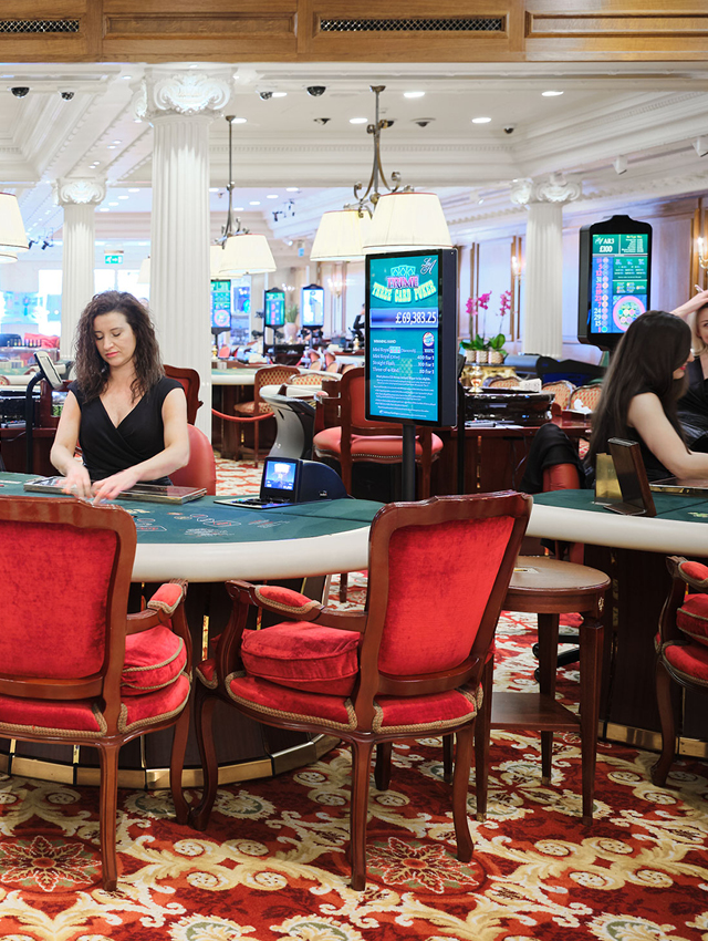 Gaming Rooms - Les Ambassedeurs