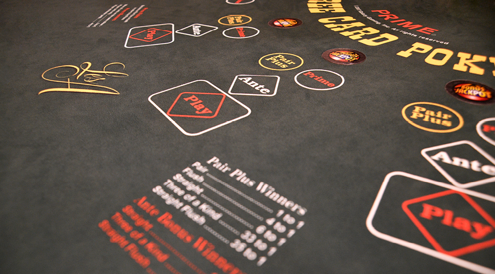 THREE CARD POKER - Les Ambassedeurs